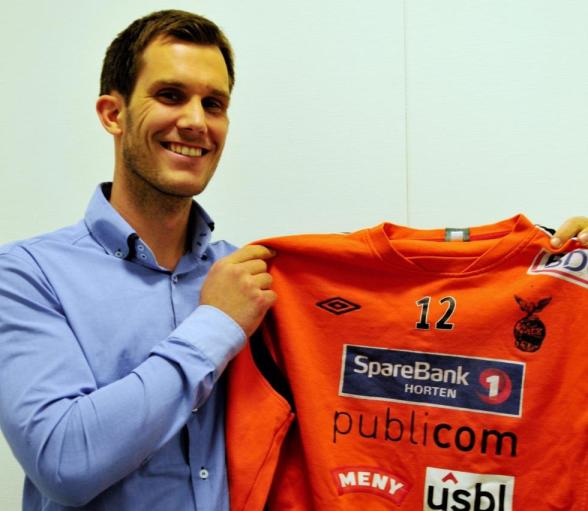 Mathias har signert for Falk